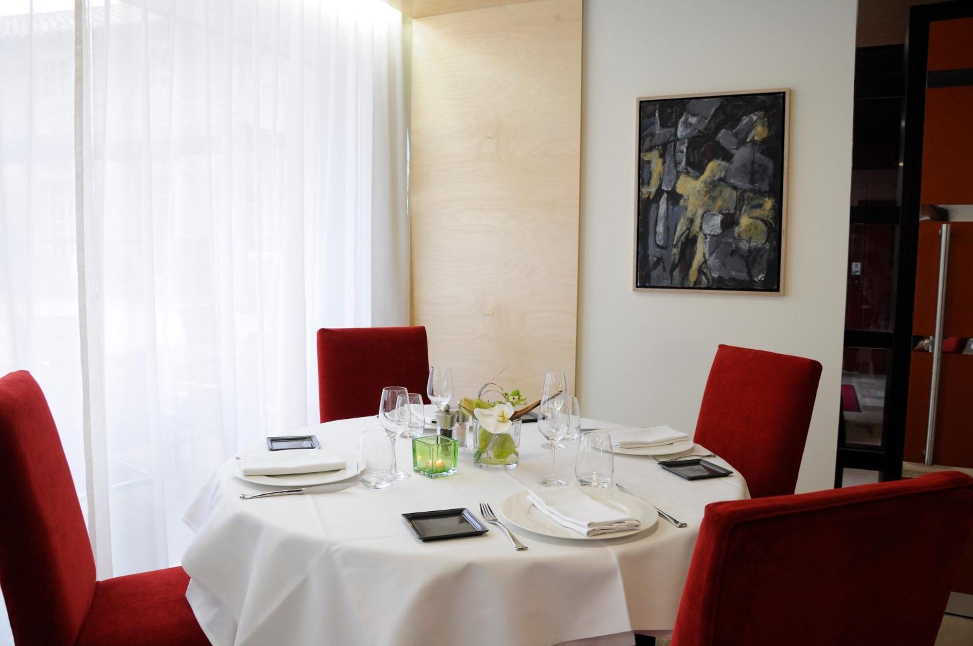 Hotel-restaurant Le Chateau De Besseuil, Macon Nord - Teritoria Hotel 4*
