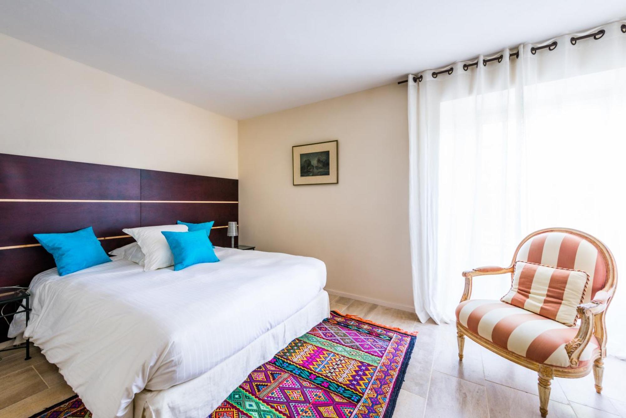 Hotel-restaurant Le Chateau De Besseuil, Macon Nord - Teritoria Hotel