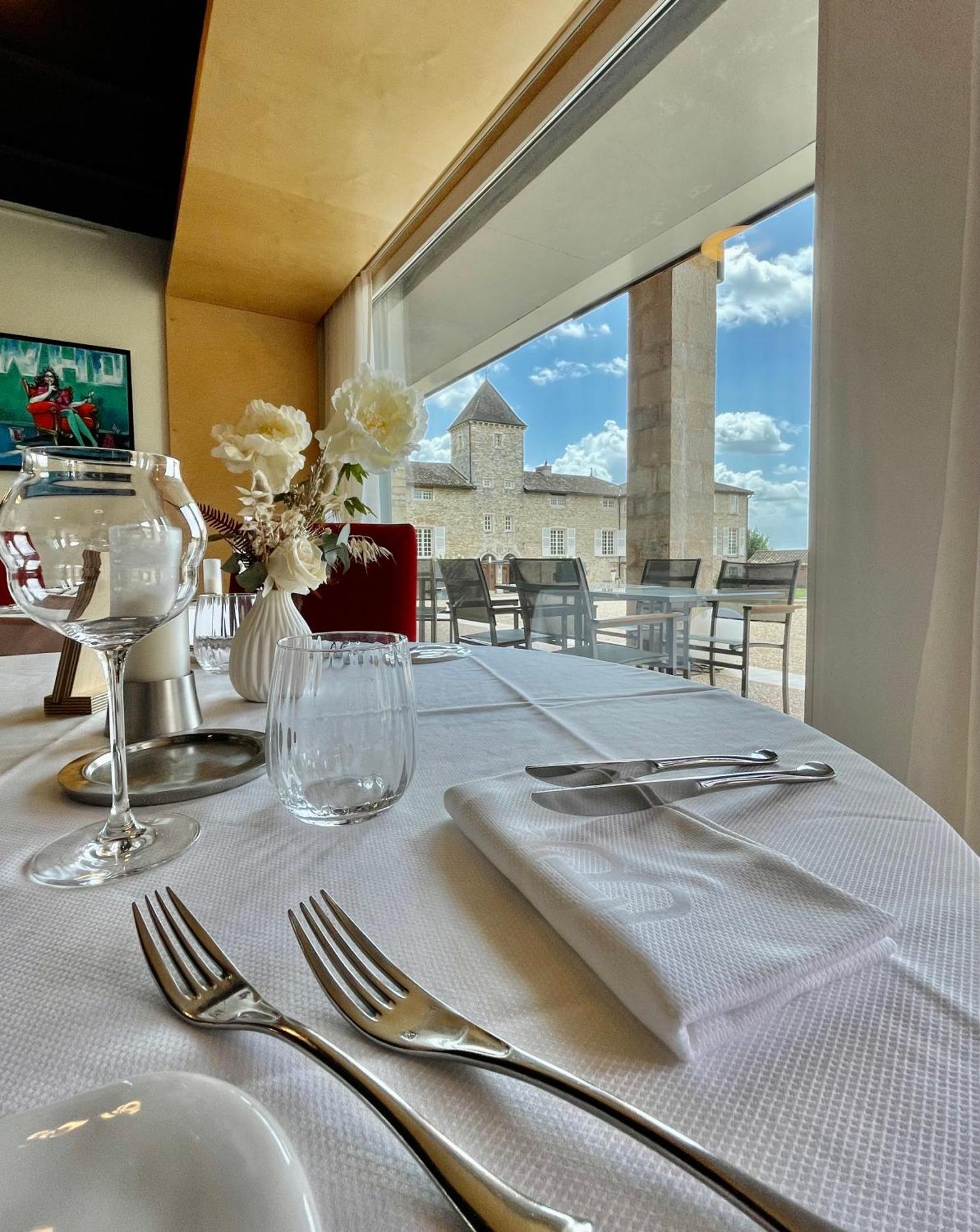 Hotel-restaurant Le Chateau De Besseuil, Macon Nord - Teritoria Hotel