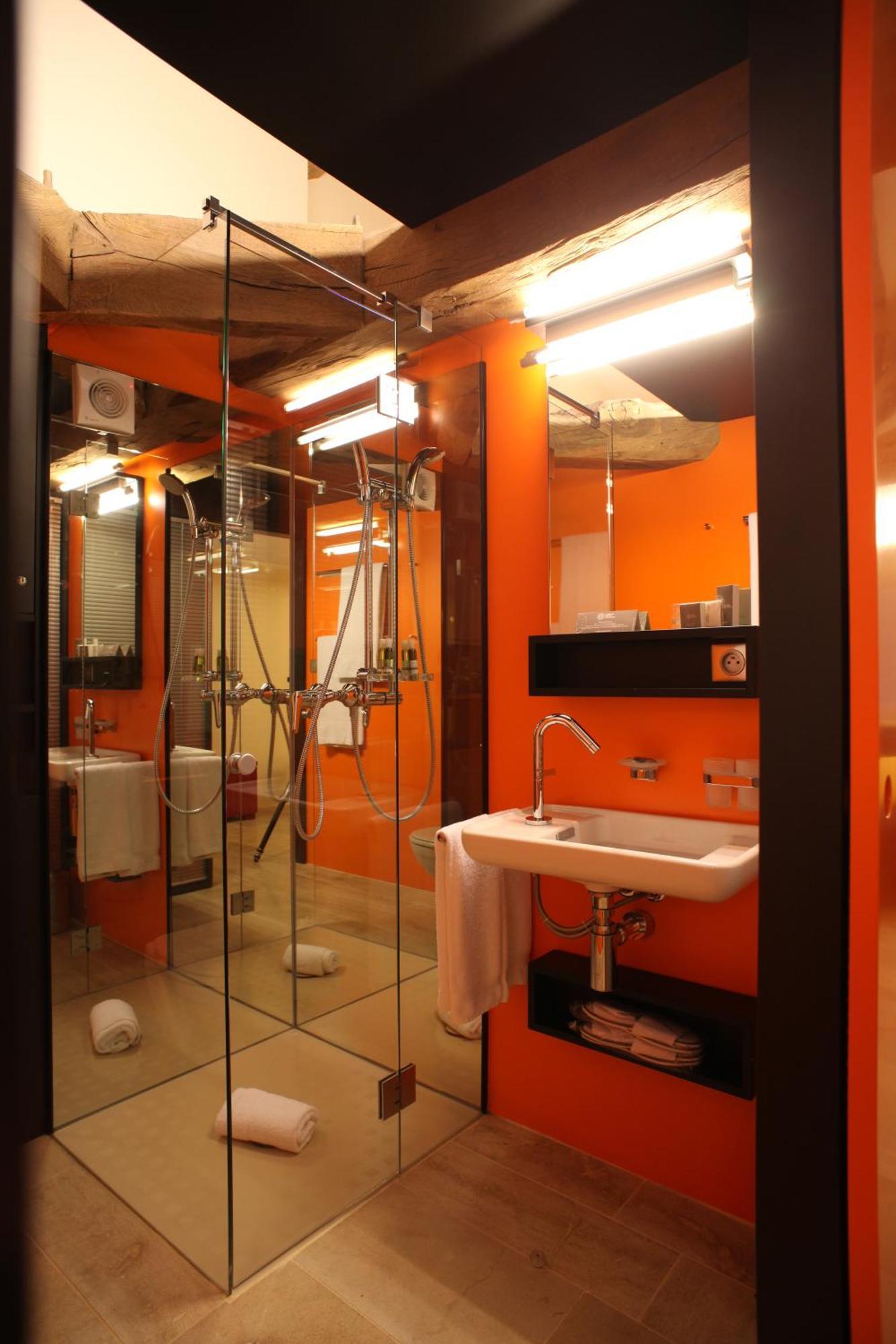 Hotel-restaurant Le Chateau De Besseuil, Macon Nord - Teritoria Hotel 4*